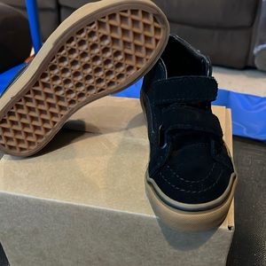 Vans sneakers size 12 for boys.